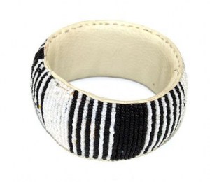 Bracelet-cuir-perle_4886